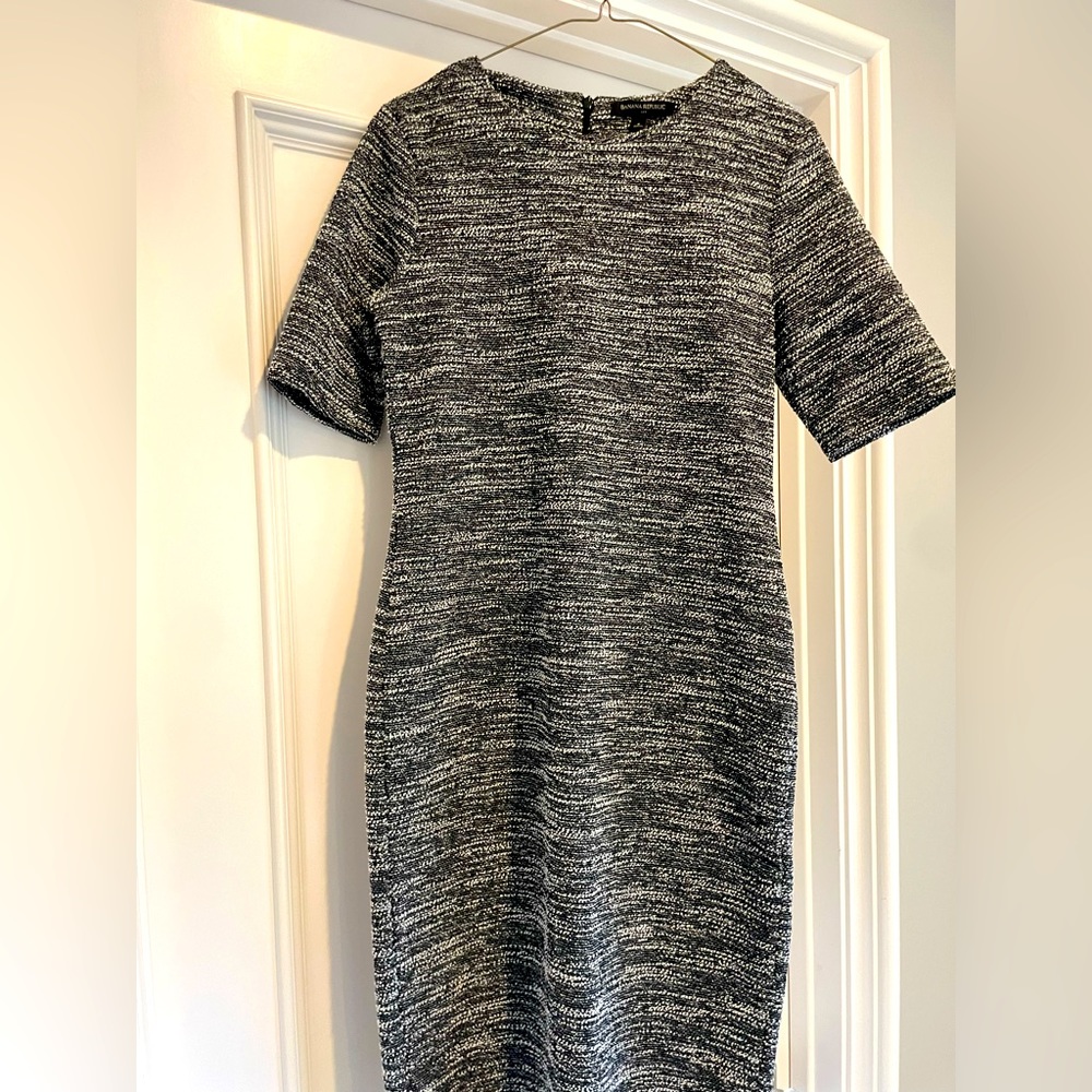 Banana Republic Women’s Dress! Excellent condition! Size: 6